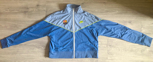 Nike sportswear heritage - nike,