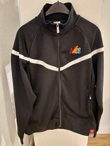 Nike barcelona més track - mÉs,